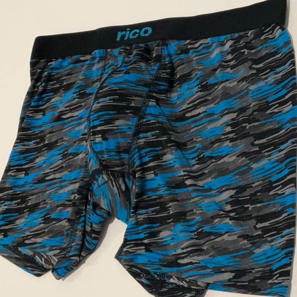 Equipo large used boxer briefs**